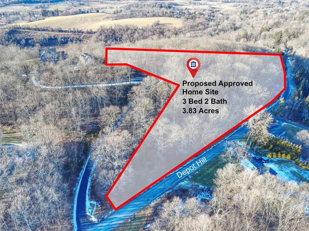 515 Depot Hill RD, Poughquag, NY 12570