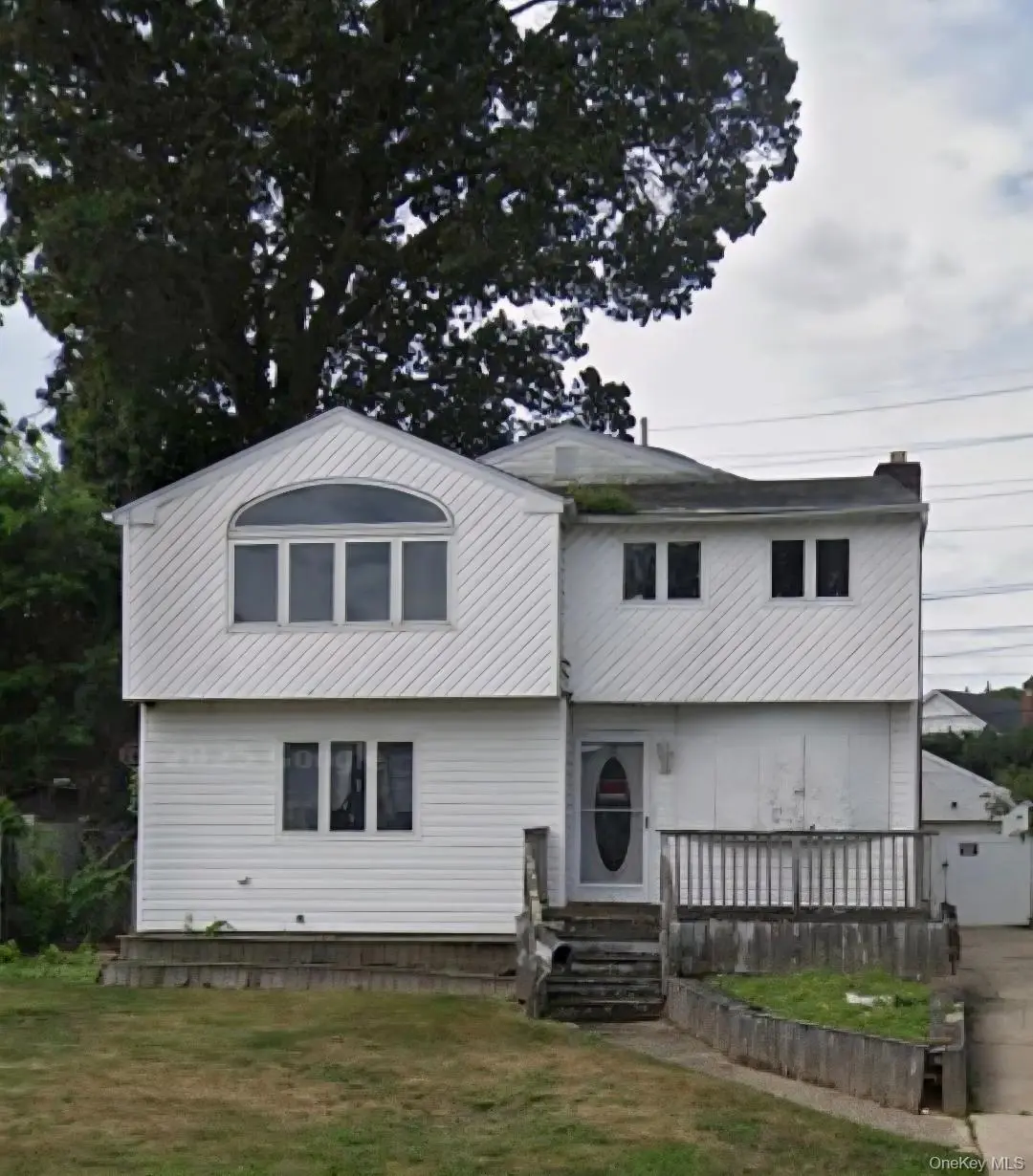 2434 Martin AVE, Bellmore, NY 11710