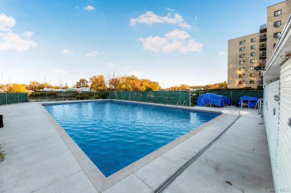 640 Pelham RD #4G, New Rochelle, NY 10805