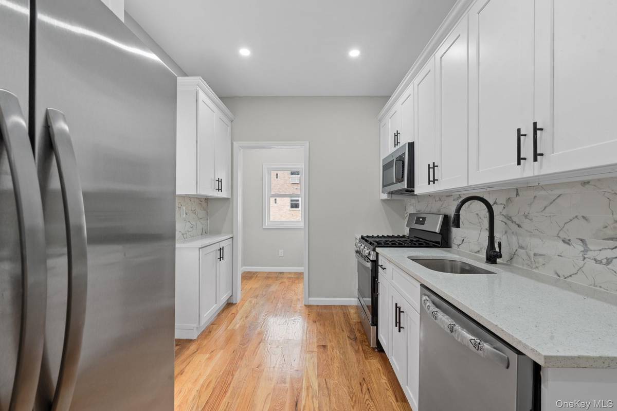12805 116th AVE, South Ozone Park, NY 11420