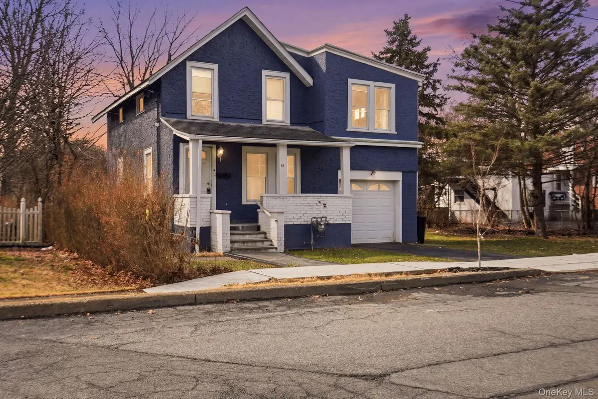 97 Maple ST, Newburgh, NY 12550