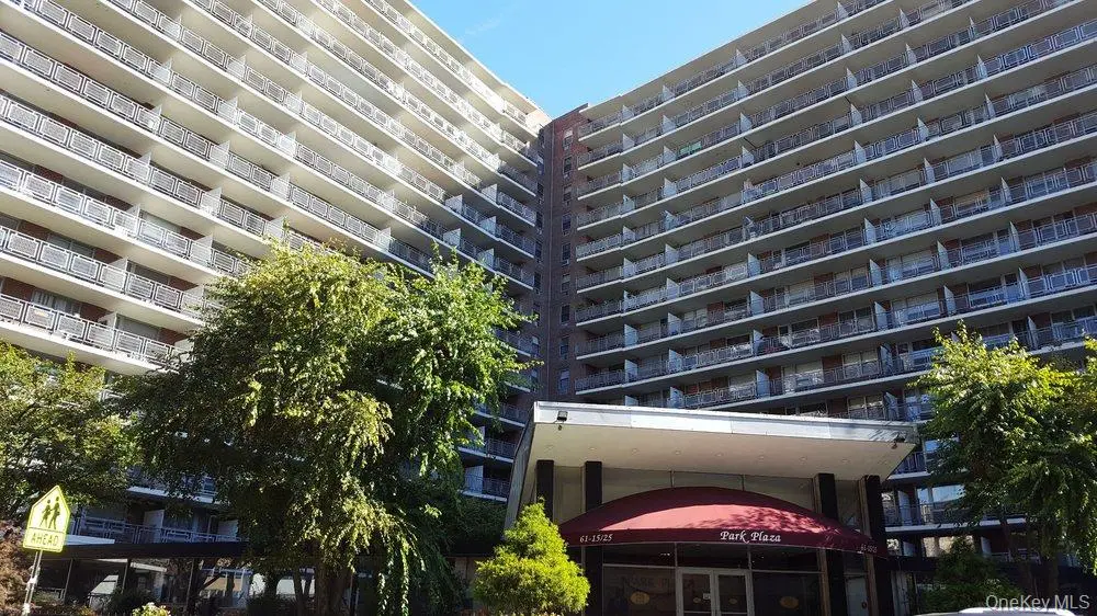 61-15 97th ST #5A, Rego Park, NY 11374