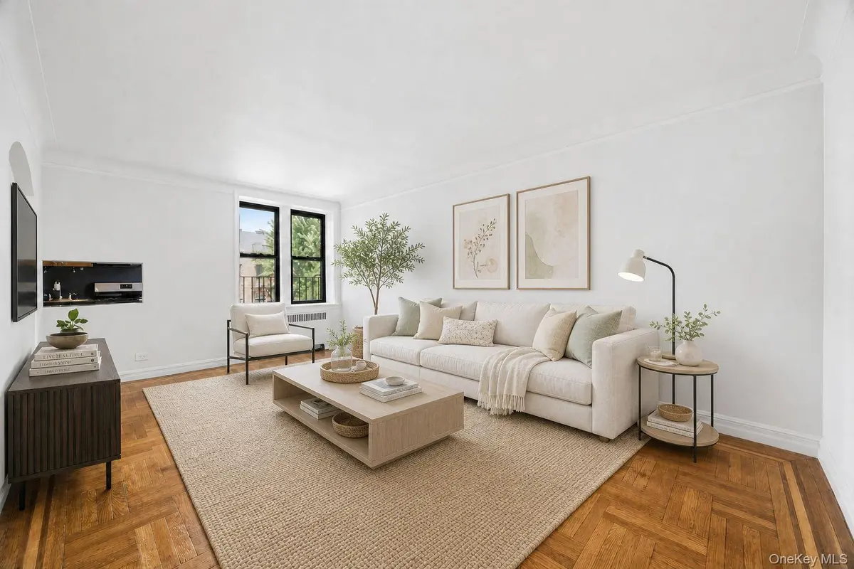 4755 39th PL #3H, Sunnyside, NY 11104