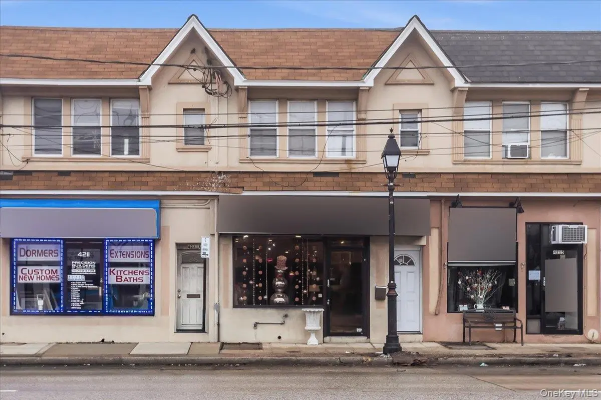 4213 Merrick RD, Massapequa, NY 11758