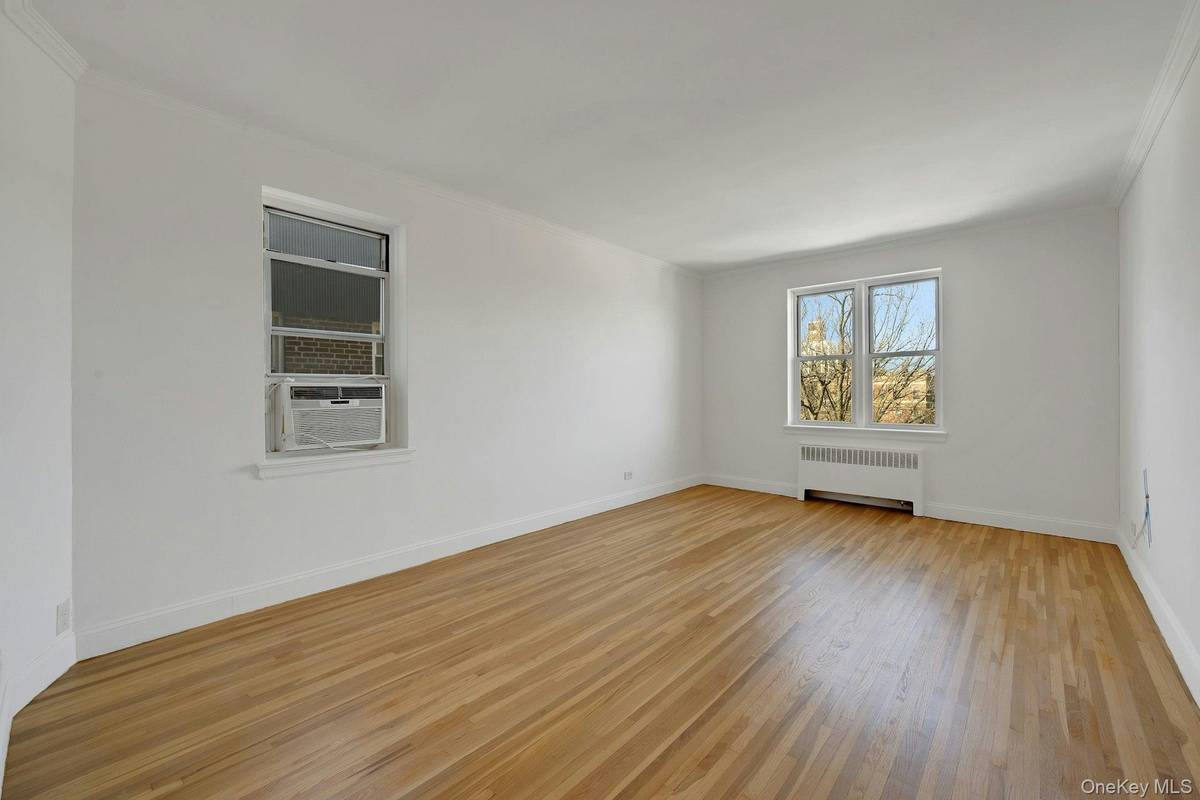 640 W 231st ST #7E, Bronx, NY 10463