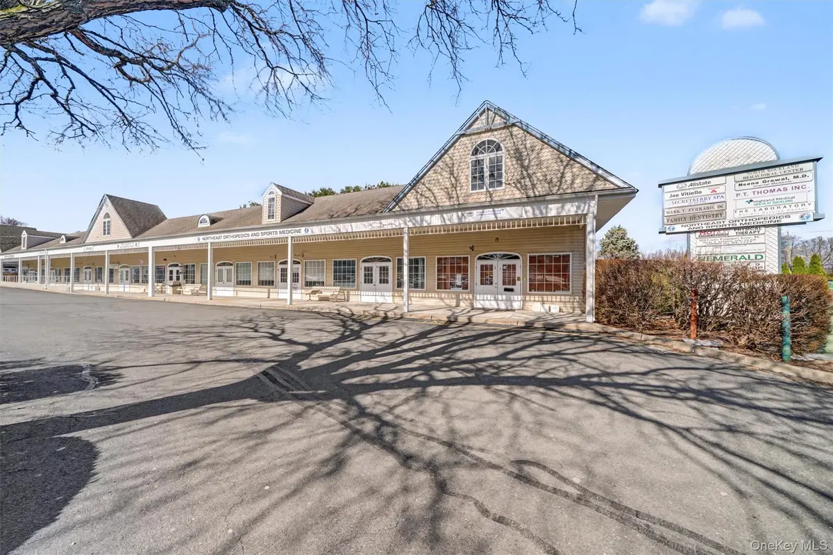 24-26 Liberty Square MALL, Stony Point, NY 10980