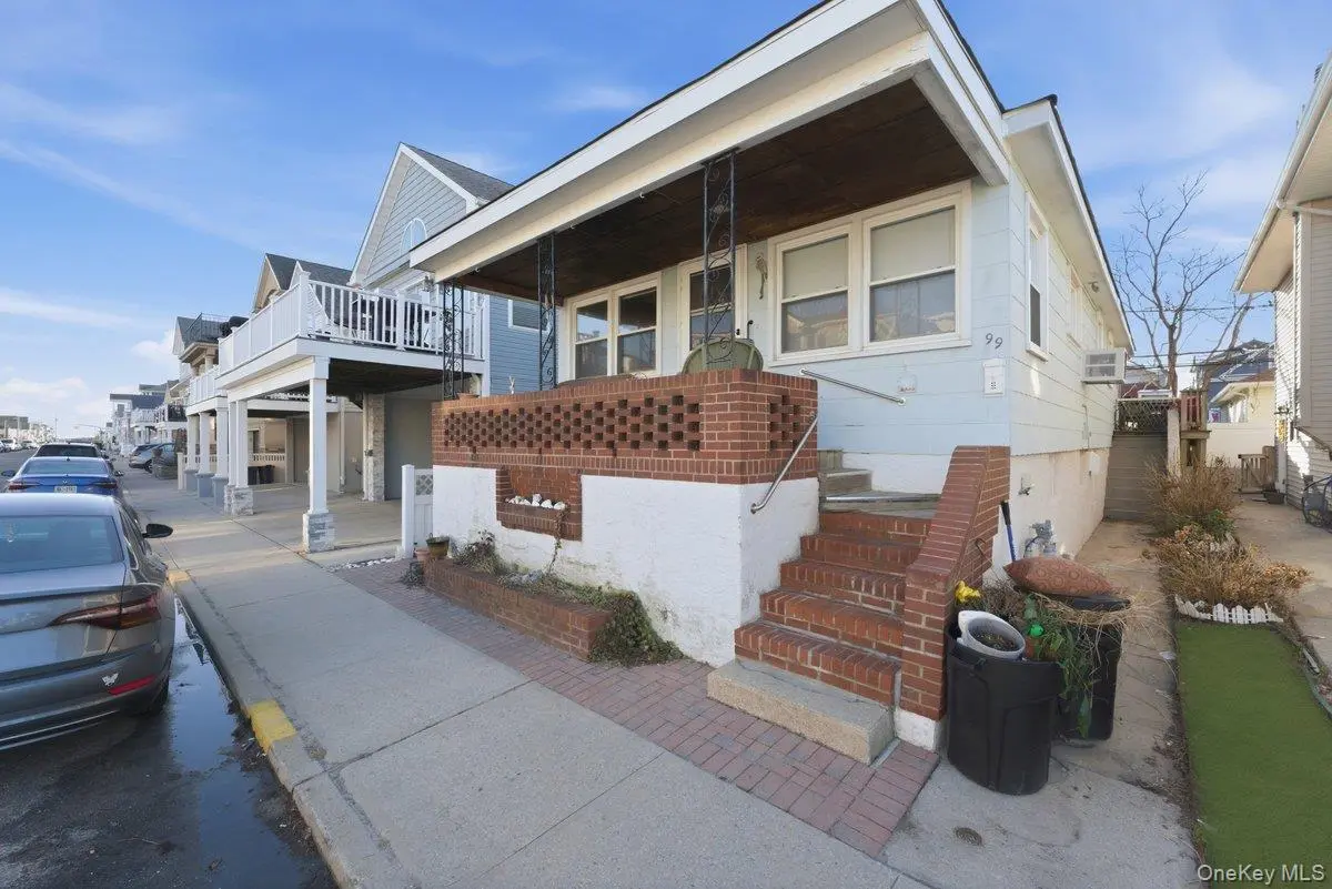 99 Virginia AVE, Long Beach, NY 11561
