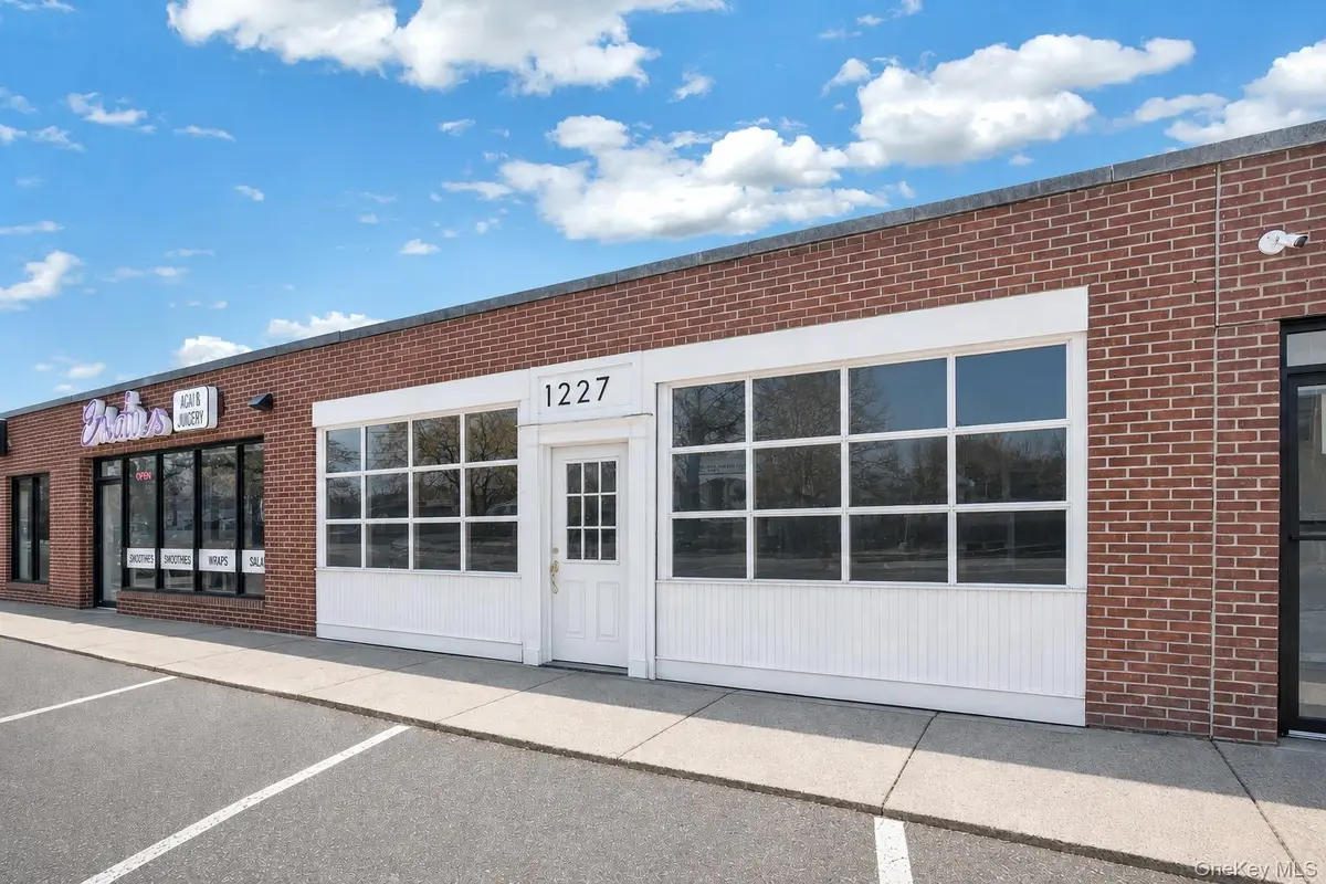 227 Wall ST, Huntington, NY 11743