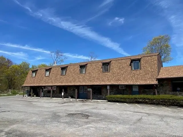960 Violet AVE #Suite C, Hyde Park, NY 12538