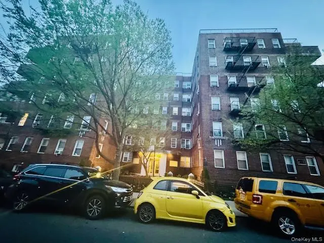 65-36 Wetherole ST #507, Rego Park, NY 11374
