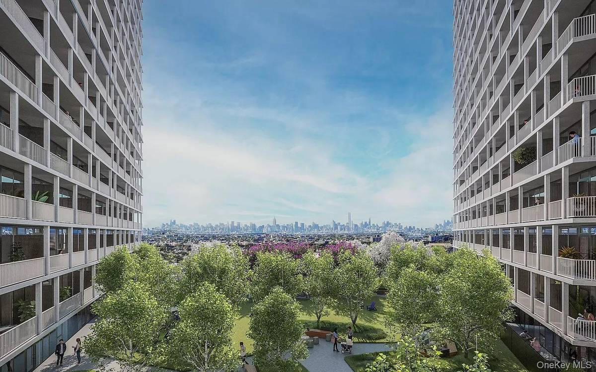 131-02B 40TH RD #9O, Flushing, NY 11354