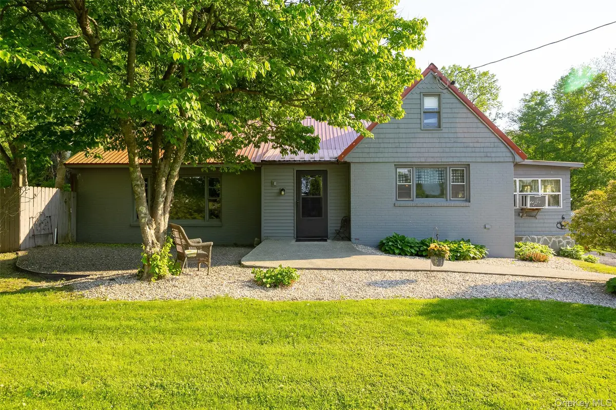 6 Route 343, Millbrook, NY 12545