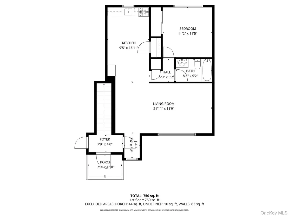 639 Wellwood AVE #B6, Lindenhurst, NY 11757