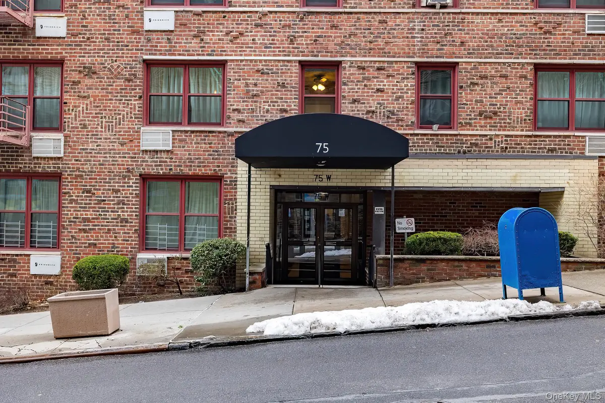 75 W 238th ST #2D, Bronx, NY 10463