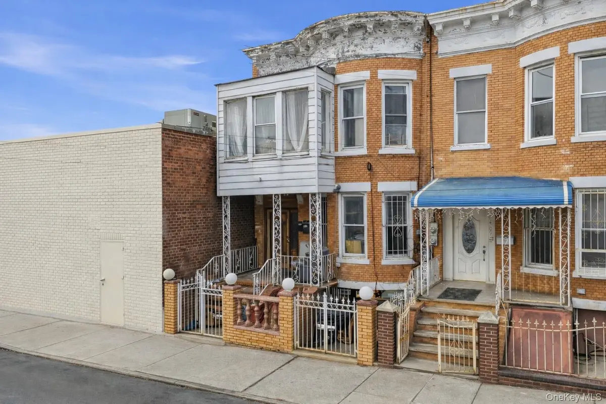 10407 94th AVE, Ozone Park, NY 11416