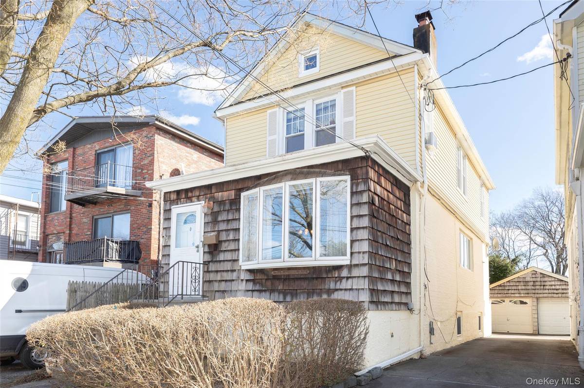 100 Marine ST, Bronx, NY 10464