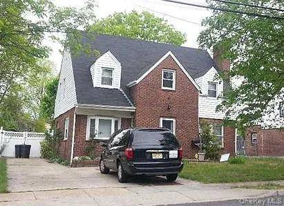 86 W Clinton AVE, Roosevelt, NY 11575