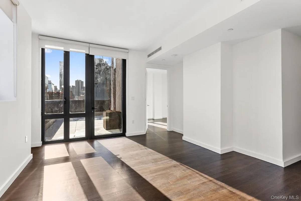 37-40 27th ST #7C, Long Island City, NY 11101