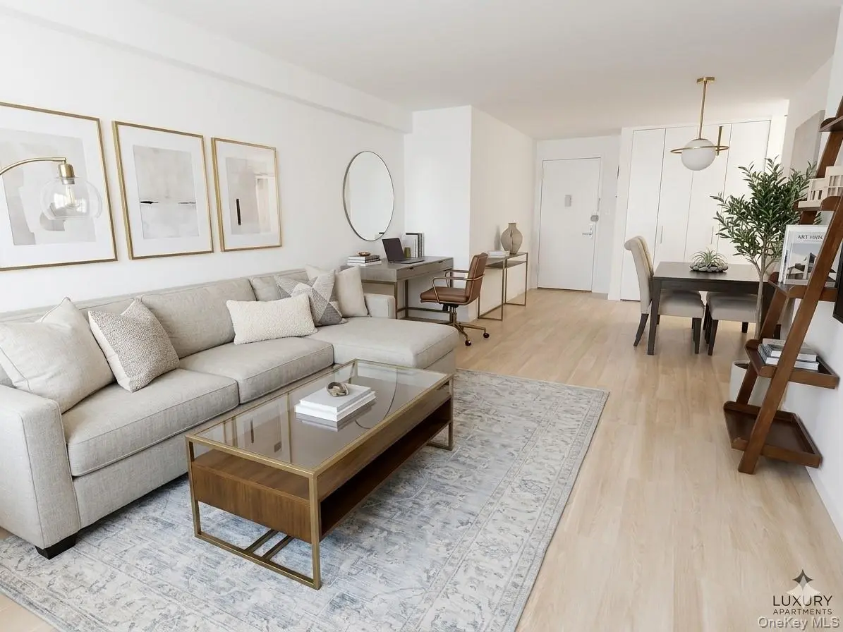 77 Fulton ST #6F, New York (manhattan), NY 10038