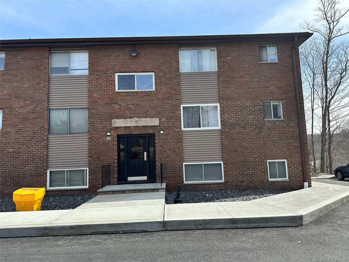 20 Peddler Hill #2002, Monroe, NY 10914