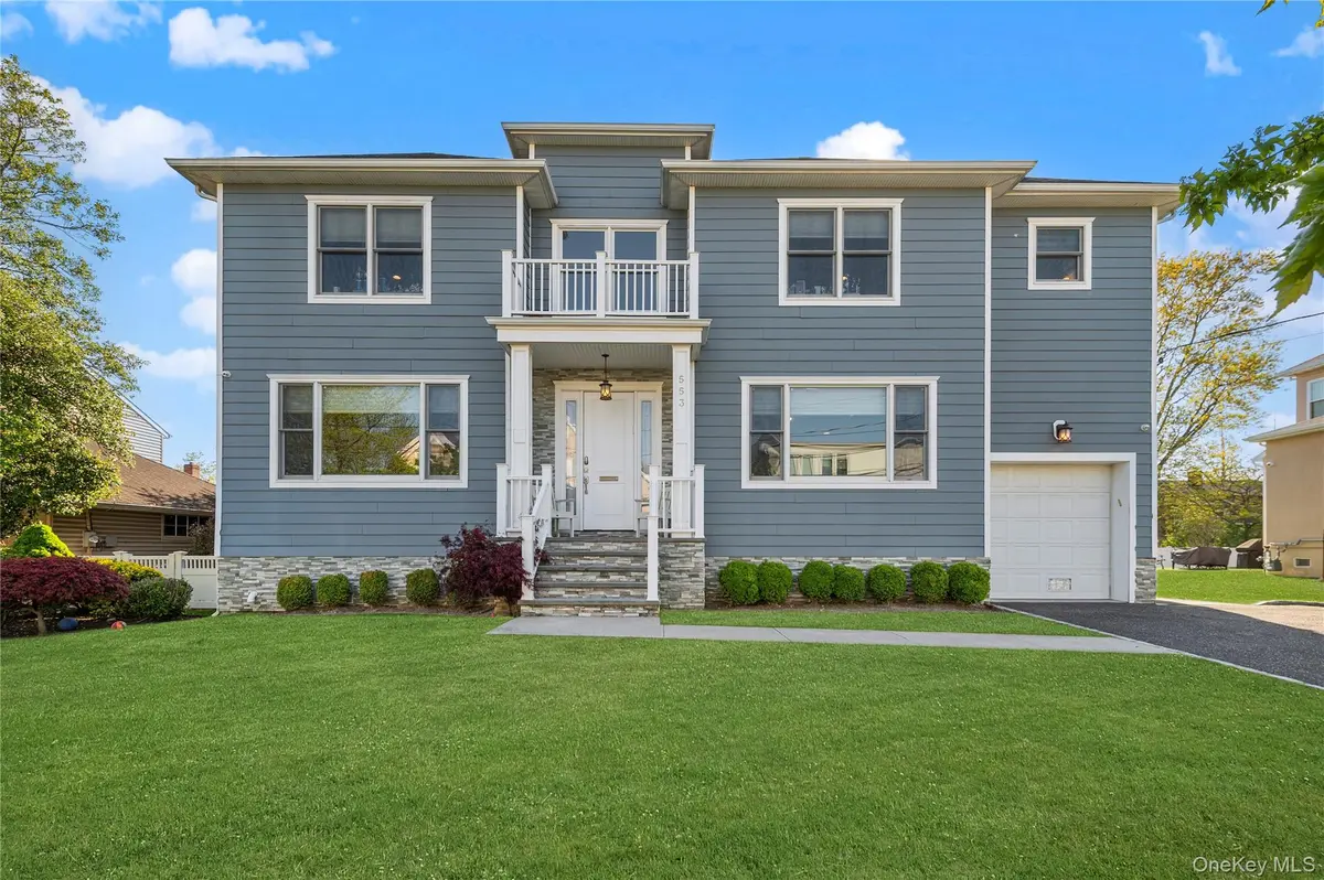553 Derby AVE, Woodmere, NY 11598