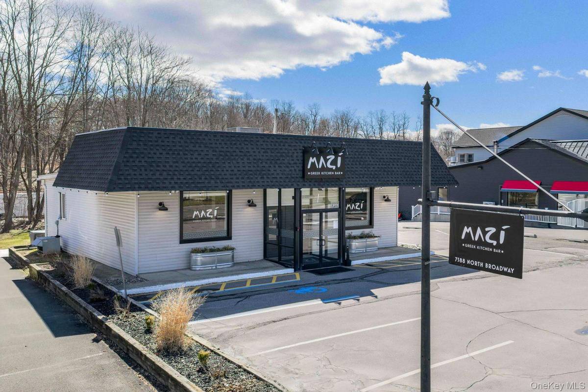 7588 N Broadway, Red Hook, NY 12571