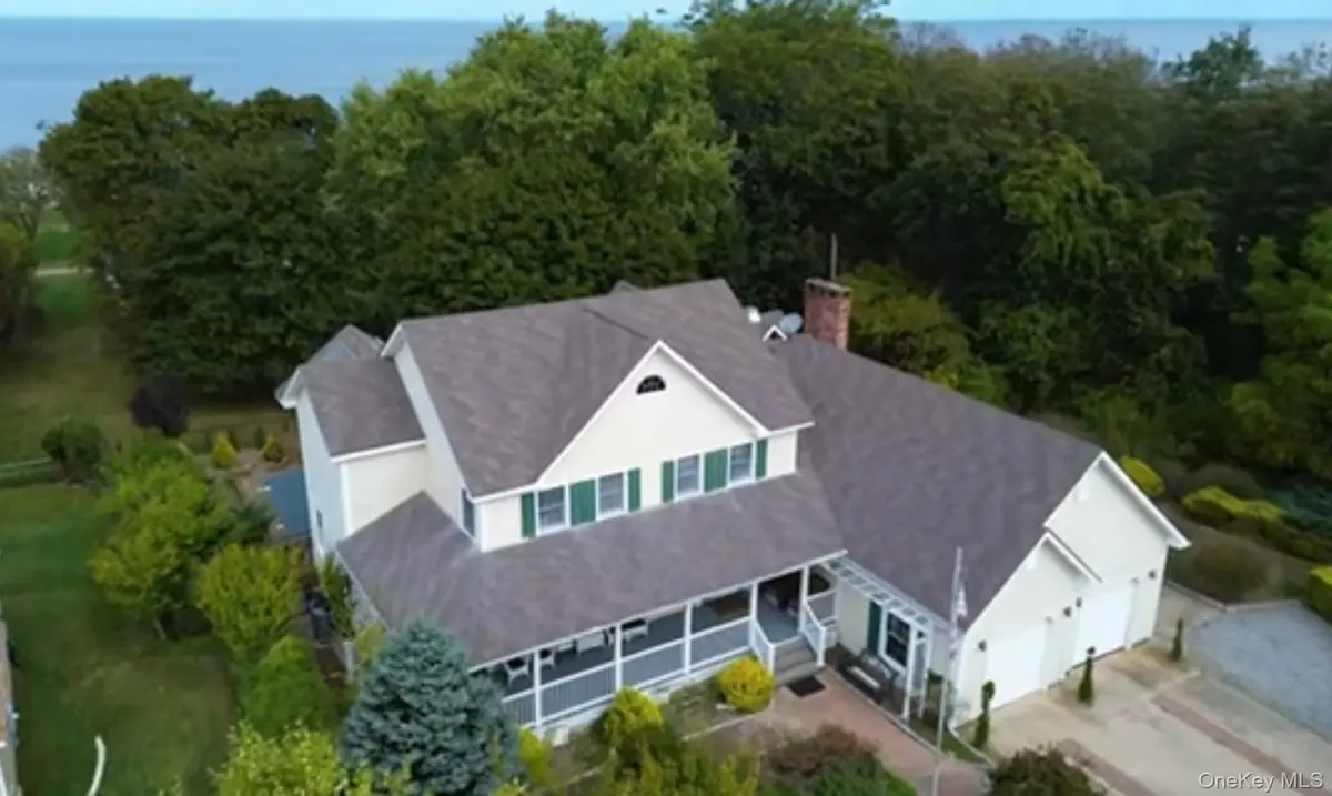 886 Sound Shore RD, Jamesport, NY 11901