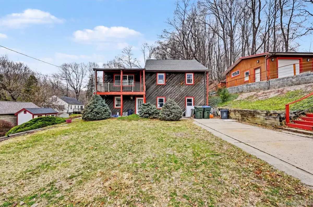 5 N Hudson ST, Chester, NY 10918