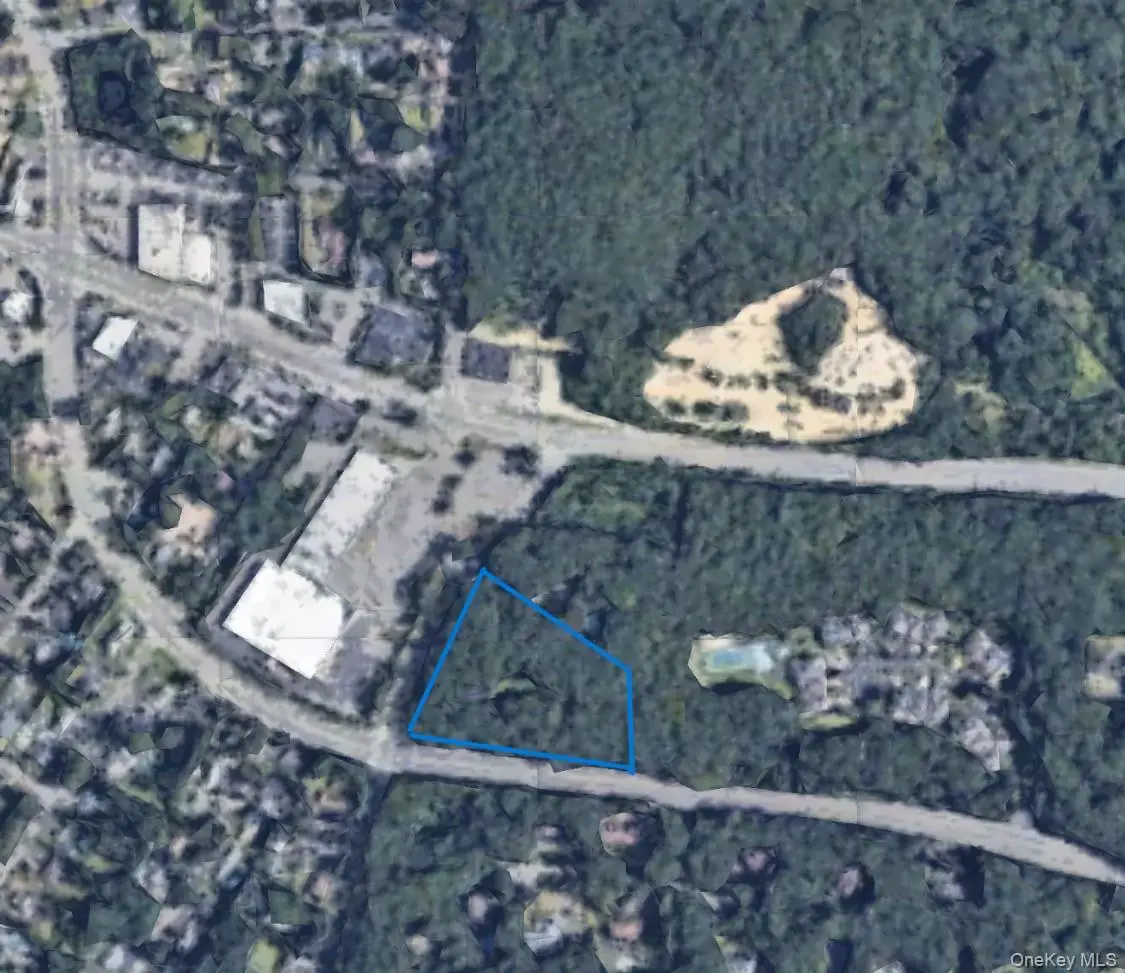 684 Old Country RD, Huntington Station, NY 11746