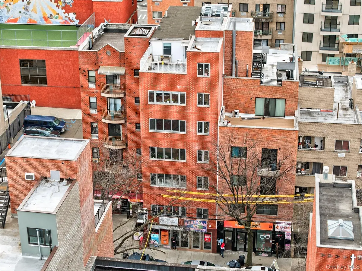 135-20 41ST AVE #5th FL, Flushing, NY 11354