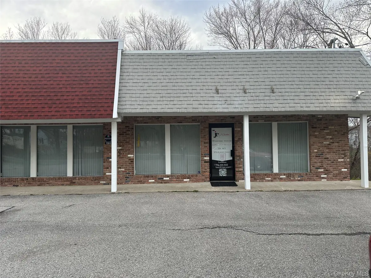 1363 RT 9G, Hyde Park, NY 12538
