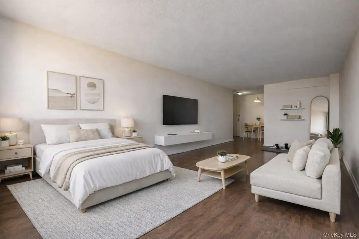 118-17 Union TPKE #9J, Forest Hills, NY 11375