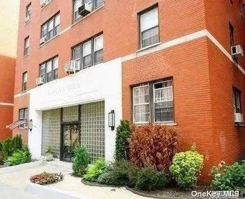 102-40 67th DR #1C, Forest Hills, NY 11375