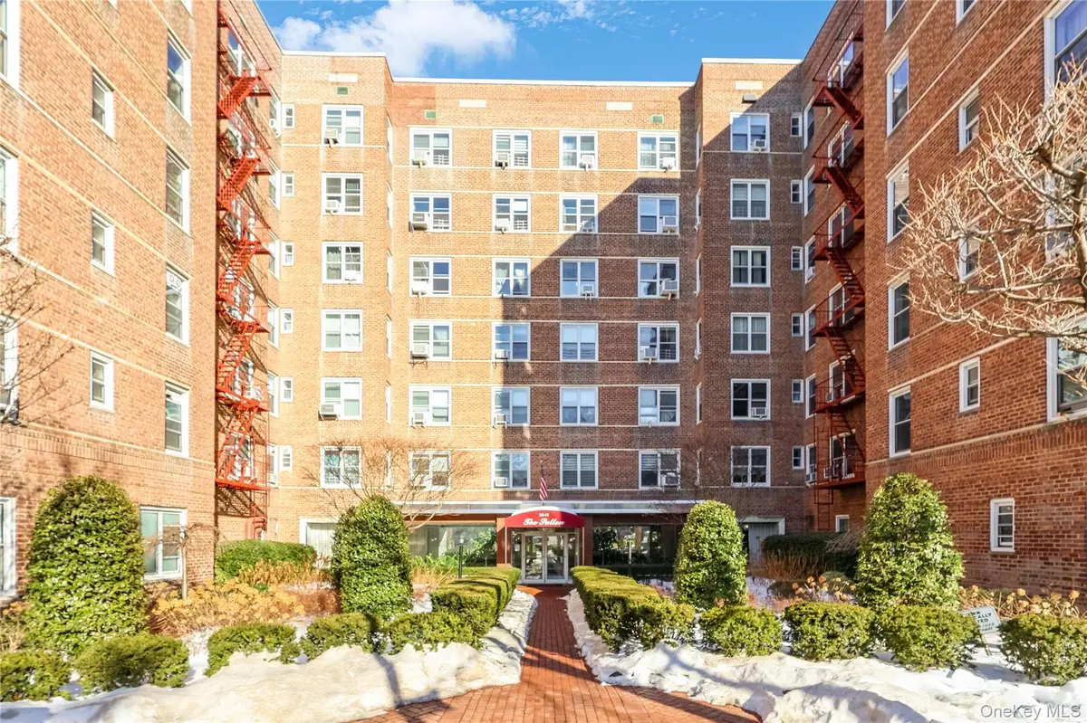 64-11 99th ST #318, Rego Park, NY 11374