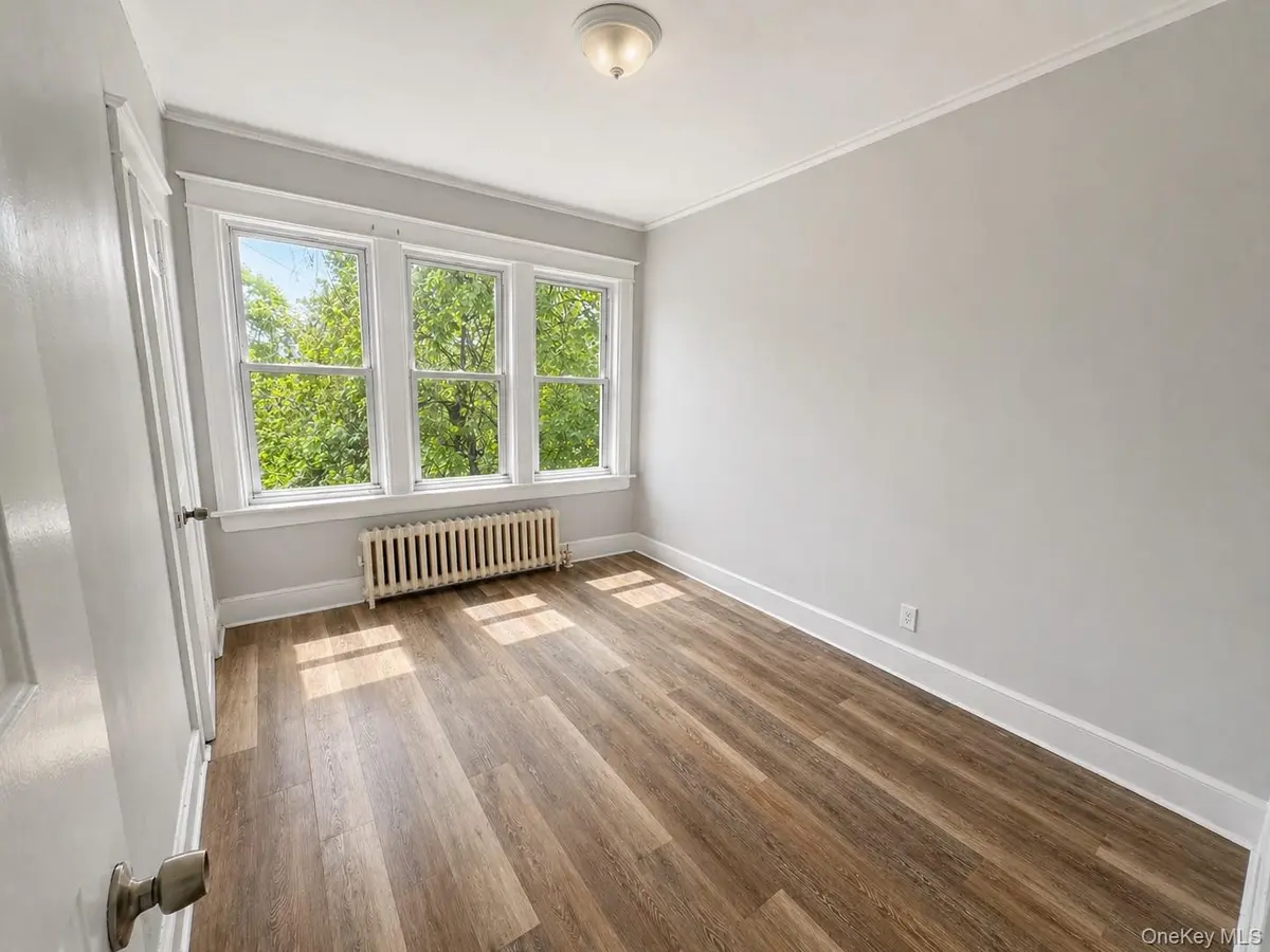 144 Mansion ST #6, Poughkeepsie, NY 12601