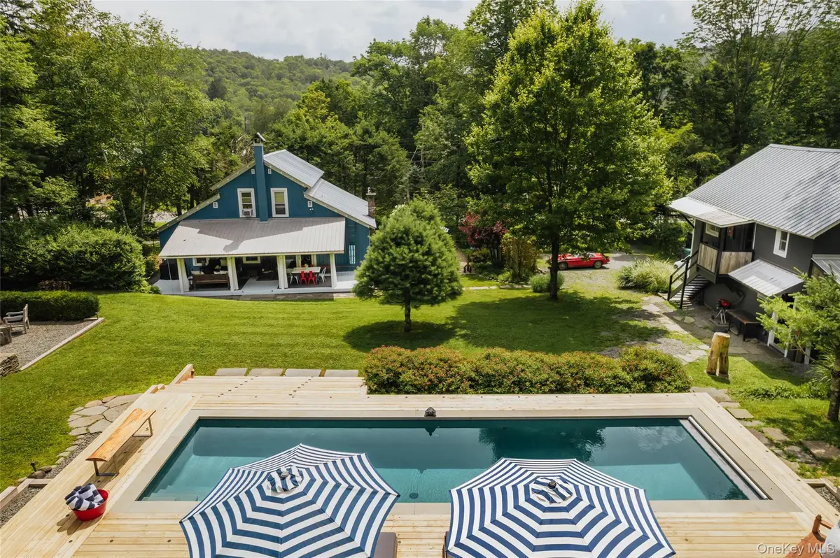 1680 Gulf RD, Callicoon Center, NY 12724