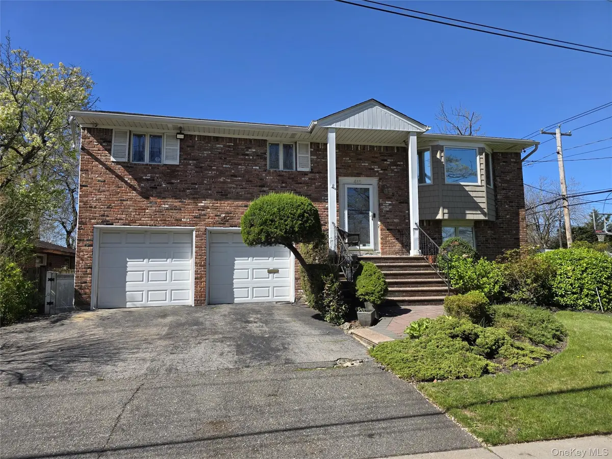 415 Yale AVE, Woodmere, NY 11598