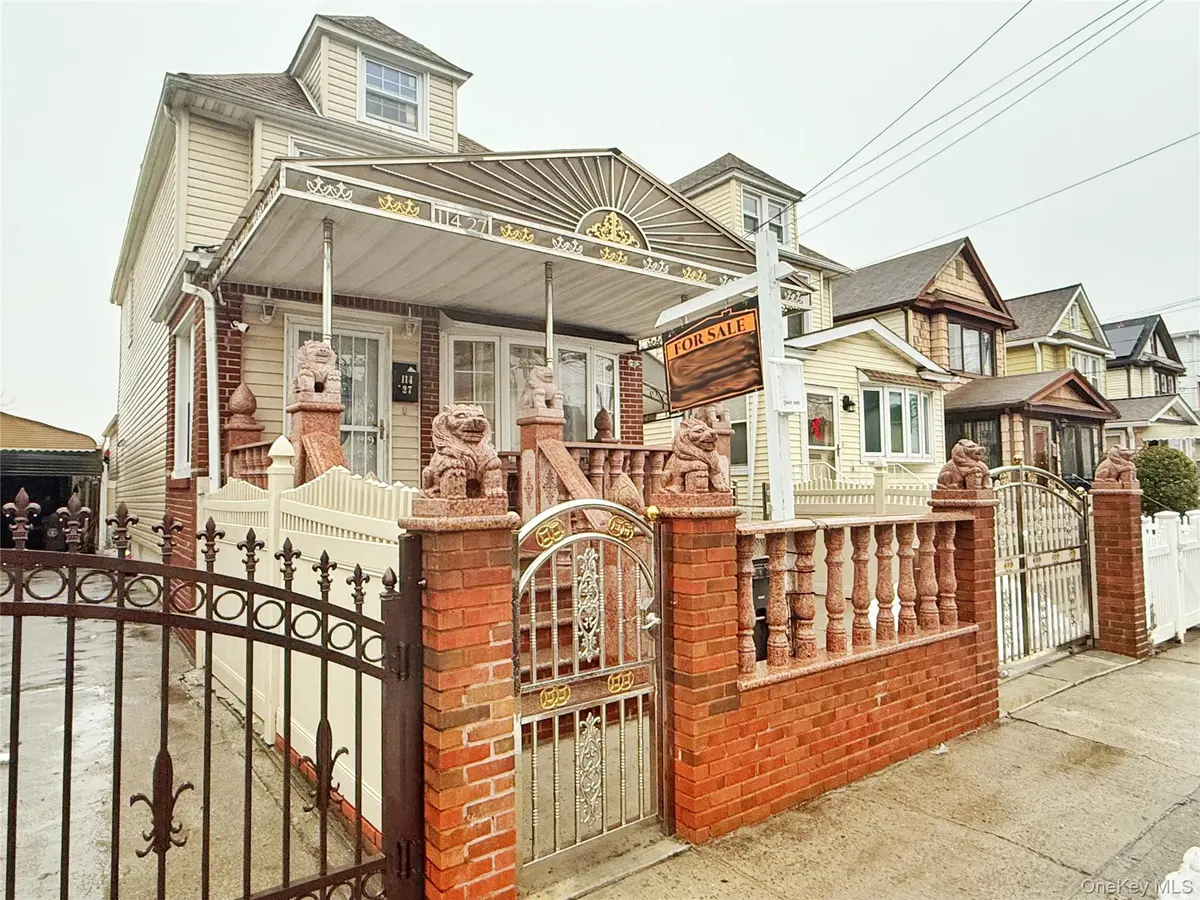 114-27 135th ST, South Ozone Park, NY 11420