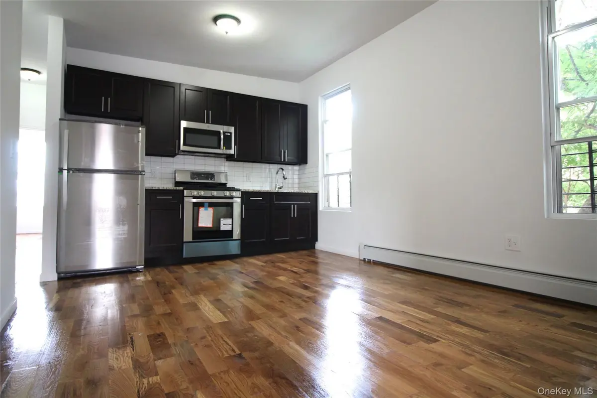 291 Bonner PL #2, Bronx, NY 10456