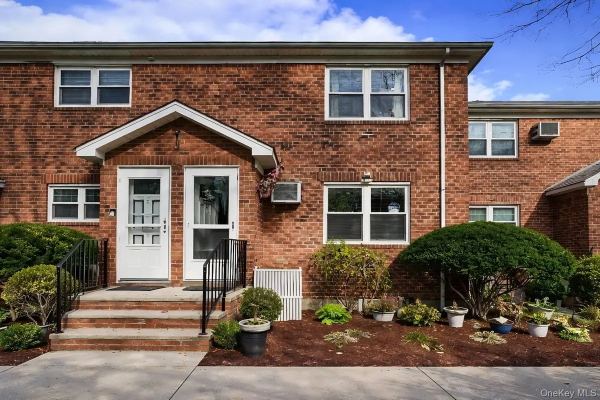 18215 58th AVE #A, Fresh Meadows, NY 11365