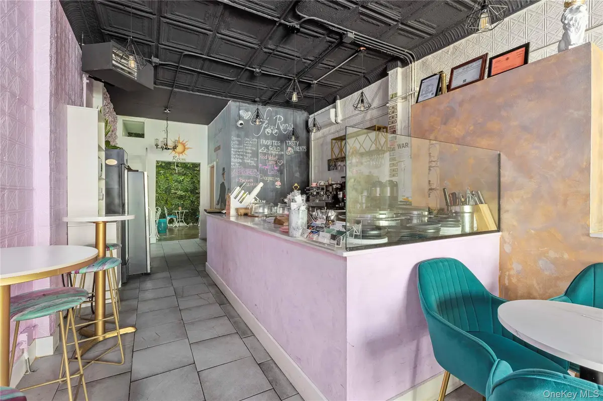 47-14 30th AVE, Astoria, NY 11103