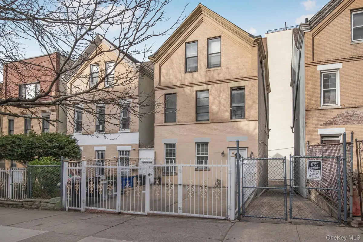 292 Wadsworth AVE, New York (manhattan), NY 10040