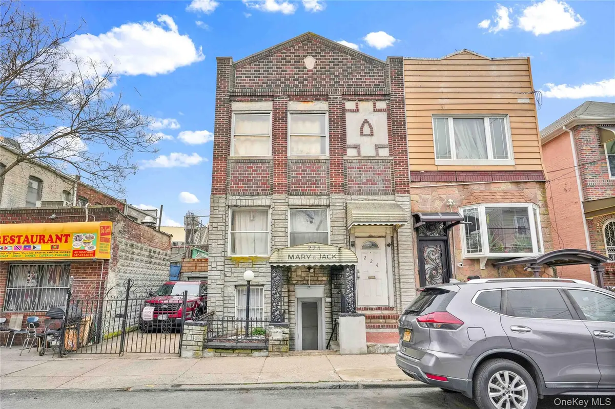 224 E 55th ST, Brooklyn, NY 11203
