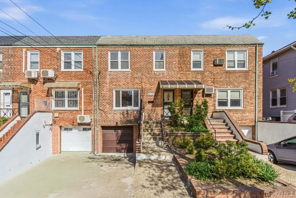 6925 165th ST, Fresh Meadows, NY 11365