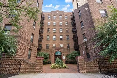 8910 35th AVE #E1L, Jackson Heights, NY 11372