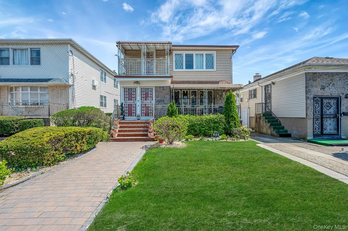 1010 Bay 25th ST, Far Rockaway, NY 11691