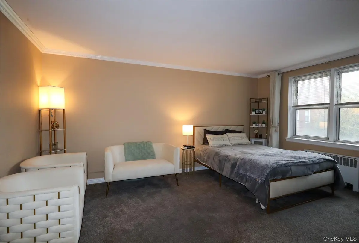 485 Bronx River RD #B35, Yonkers, NY 10704
