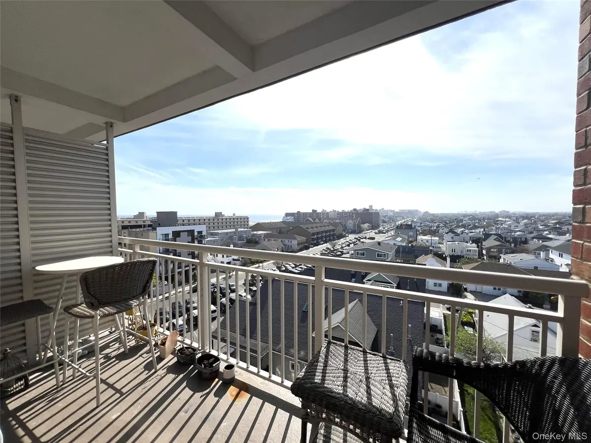 855 E Broadway #6G, Long Beach, NY 11561