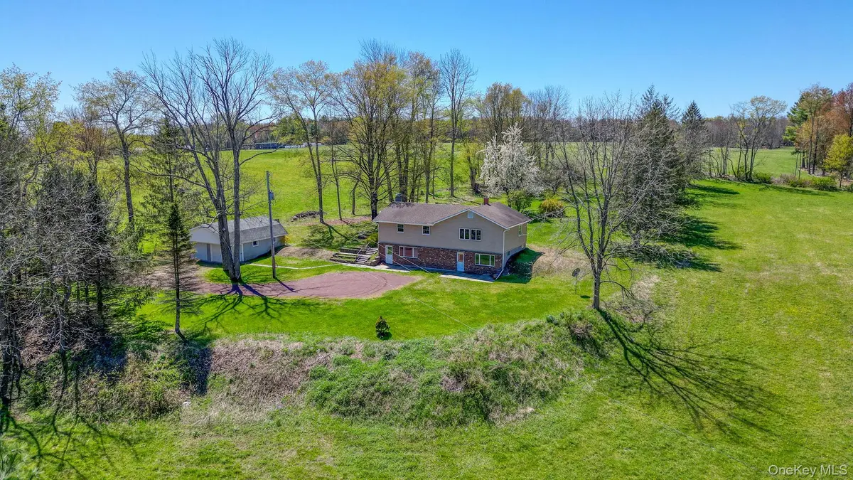 208 Shortcut RD, Cochecton, NY 12726