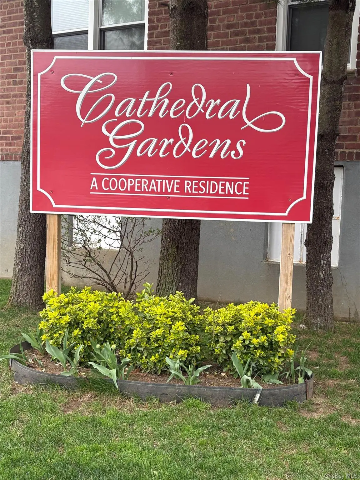 34 Cathedral AVE #6A, Hempstead, NY 11550